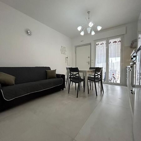 Casa Vacanze Regi Сан Бенедето дел Тронто Екстериор снимка